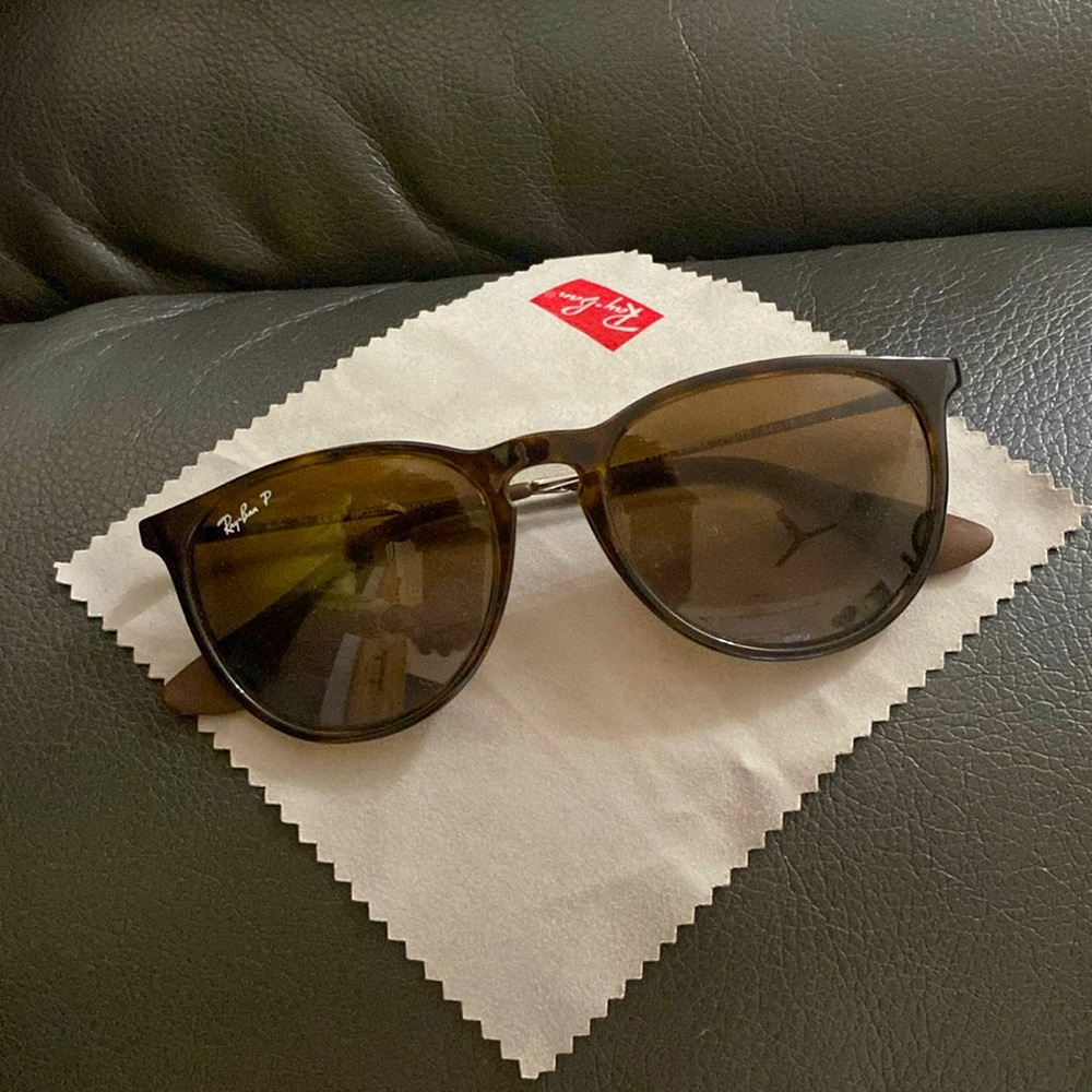 Brand new Womens RayBan Polarized Sunglasses